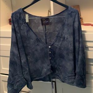 Beautiful blue life tie dye top!